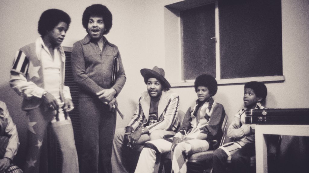 Joe Jackson backstage in 1973